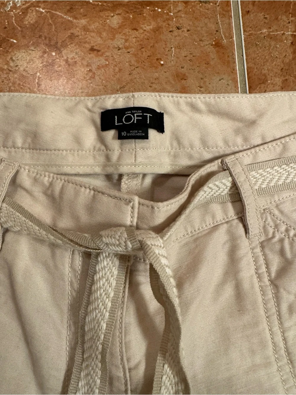 LOFT Marisa Cream Linen Cotton Blend Crop Pants Fold Up Capris Sz 10 Belt NWOT